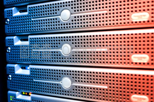 網(wǎng)絡(luò)服務(wù)器與云計(jì)算裝備技術(shù)服務(wù) 驅(qū)動數(shù)字化轉(zhuǎn)型的核心引擎